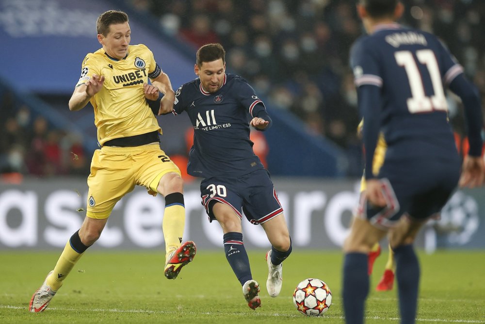 转折点！广东宏远战术微调，法甲今夜攻防权衡，质疑声仍在，细节决定成败(fm2023战术)